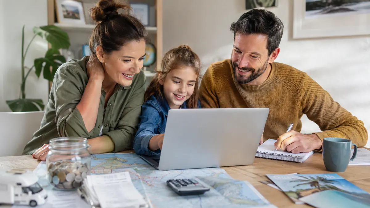 Foto zum Artikel: Günstiger reisen: praktische Spartipps für Familien